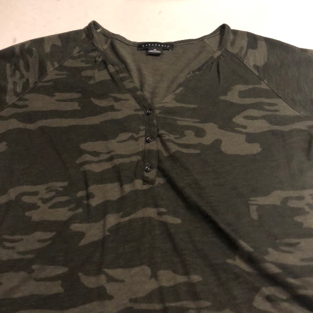 Very soft gently used t-shirt